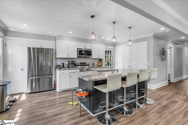 $299,900 | 606 Davenport Road, Simpsonville, SC 29680