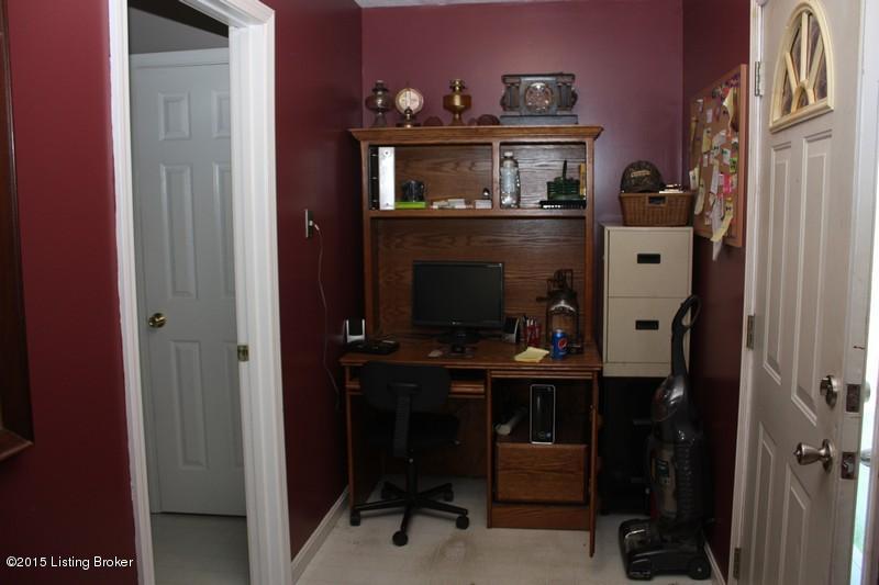 1443 Junction Road Falls Of Rough, KY 40119 - Photo 19 of 55 20Jerry Davis auction Pics