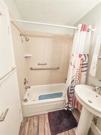 $1,500 | 3010 59th Street South, Unit 307, Gulfport, FL 33707