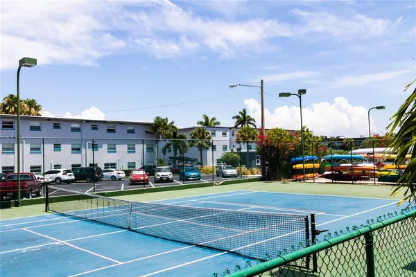 $1,500 | 3010 59th Street South, Unit 307, Gulfport, FL 33707