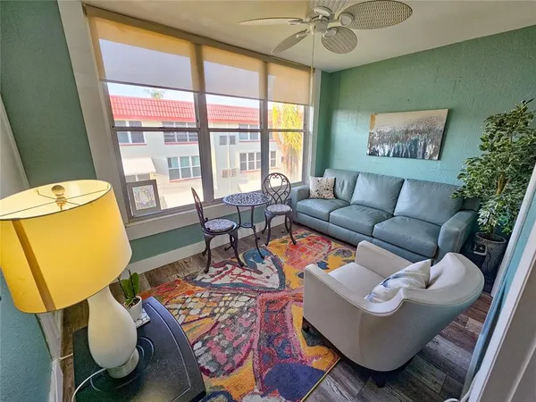 $1,500 | 3010 59th Street South, Unit 307, Gulfport, FL 33707