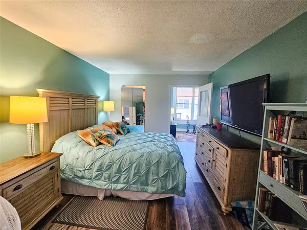 $1,500 | 3010 59th Street South, Unit 307, Gulfport, FL 33707