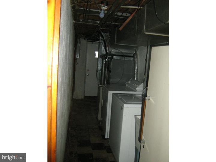 1358 Pennington Road Philadelphia, PA 19151 - Photo 14 of 15 Laundry Room