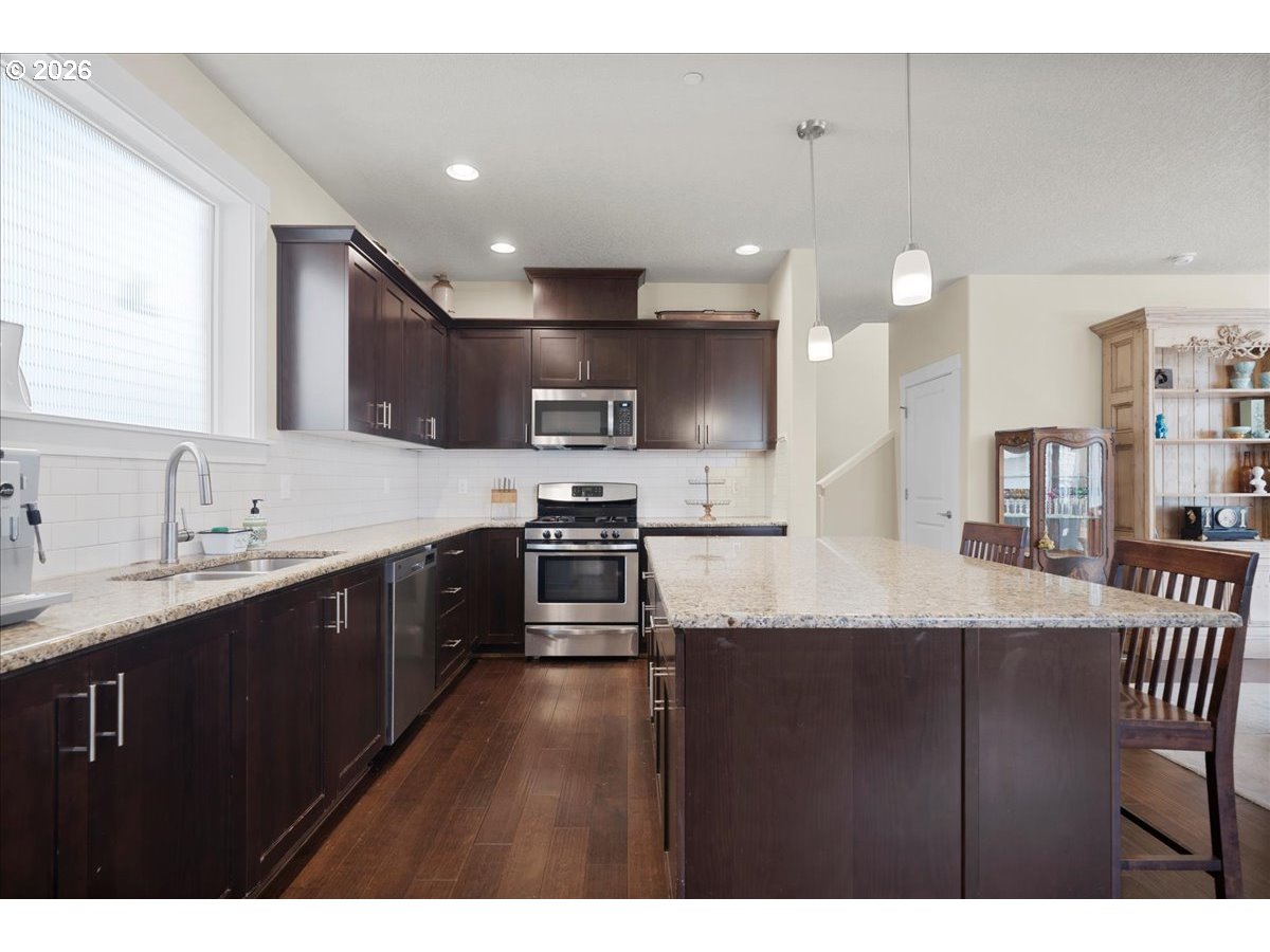 12188 Southwest Palermo Street Wilsonville, OR 97070 - Photo 11 of 48