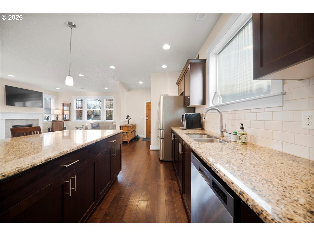 12188 Southwest Palermo Street Wilsonville, OR 97070 - Photo 14 of 48