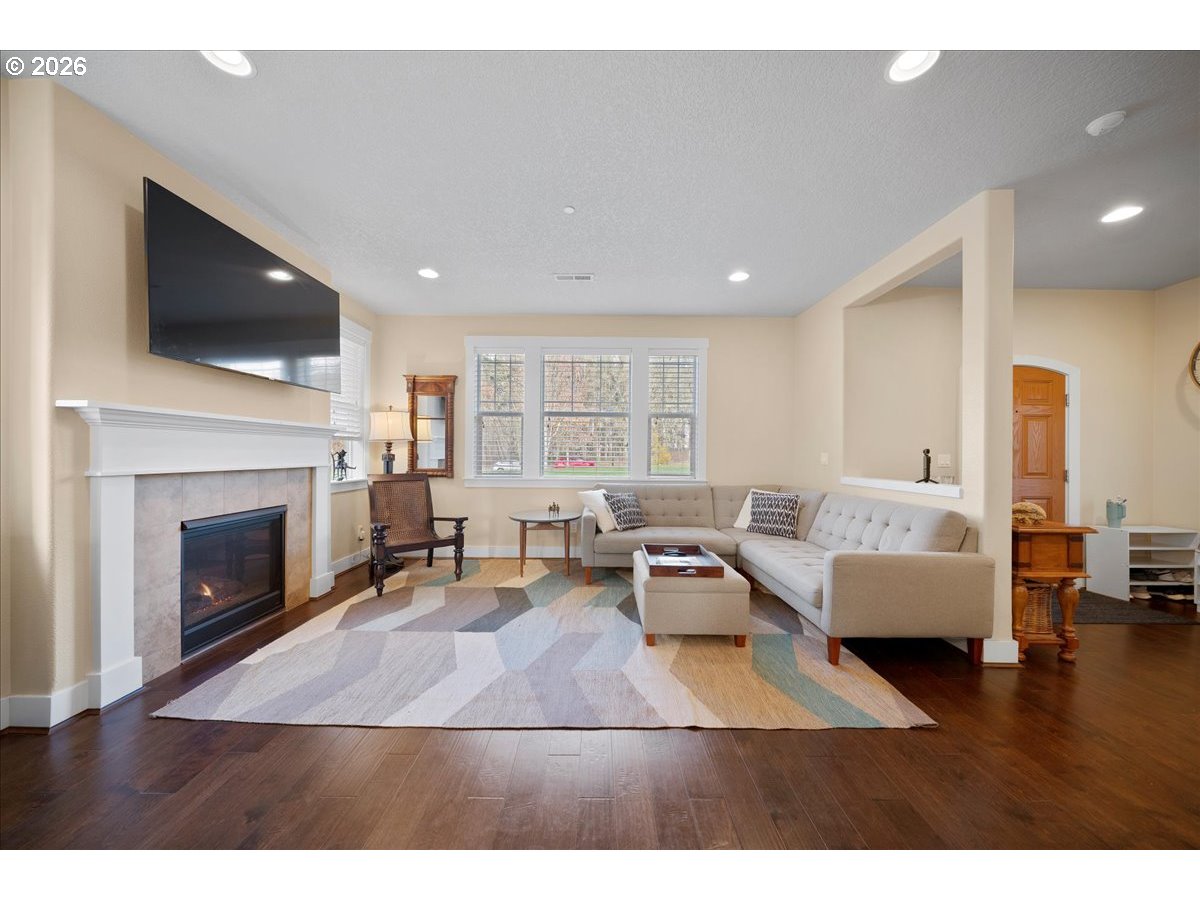 12188 Southwest Palermo Street Wilsonville, OR 97070 - Photo 2 of 48