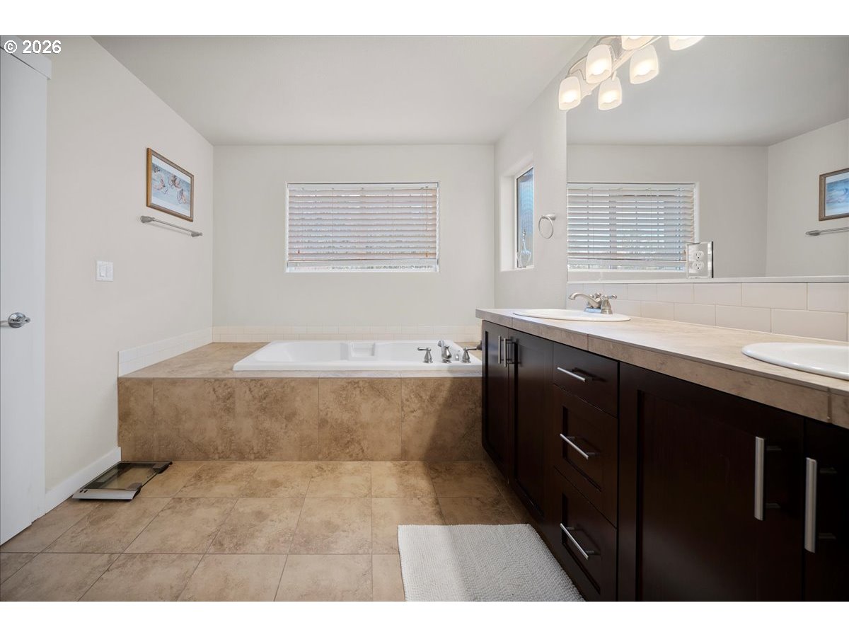 12188 Southwest Palermo Street Wilsonville, OR 97070 - Photo 21 of 48