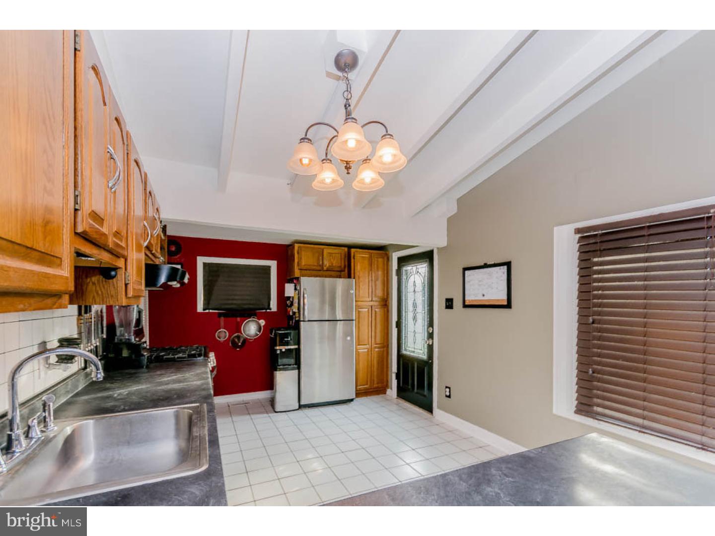 117 County Avenue Maple Shade, NJ 08052 - Photo 4 of 20 Gallery Image 4