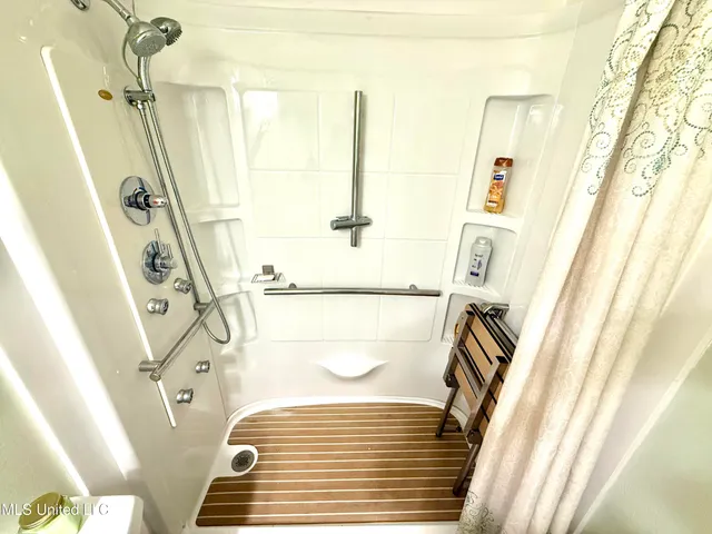 $184,500 | 2006 Eden Street, Pascagoula, MS 39581