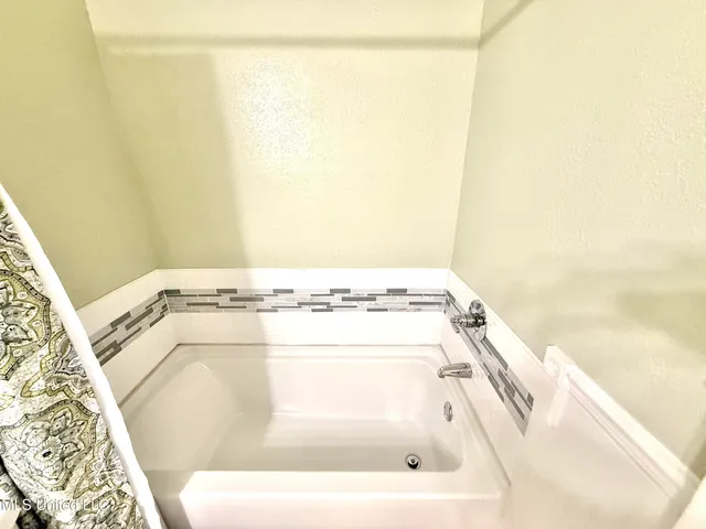 $184,500 | 2006 Eden Street, Pascagoula, MS 39581