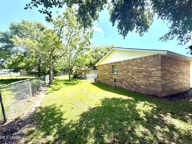 $184,500 | 2006 Eden Street, Pascagoula, MS 39581