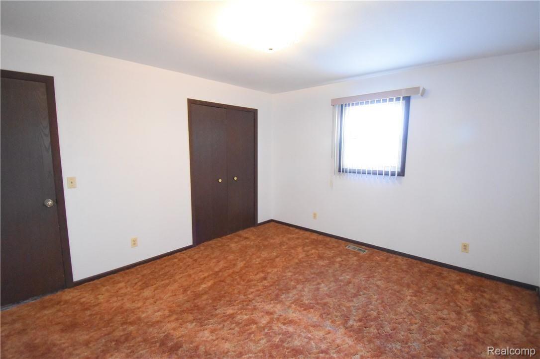 6875 Gale Road Owosso, MI 48867 - Photo 13 of 21 12.JPG