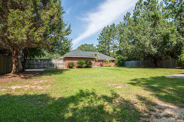 91 Robbins Boulevard Daphne, AL 36526 - Photo 9 of 10 Back yard