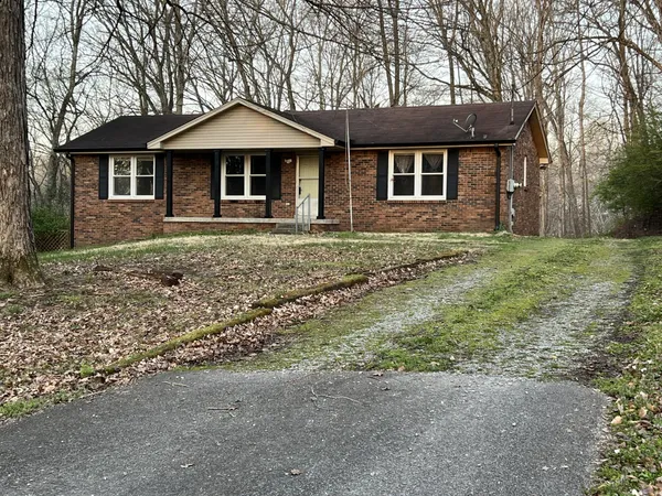 $1,500 | 351 Harold Drive, Clarksville, TN 37040