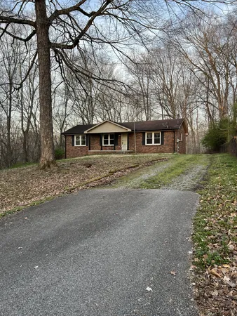 $1,500 | 351 Harold Drive, Clarksville, TN 37040