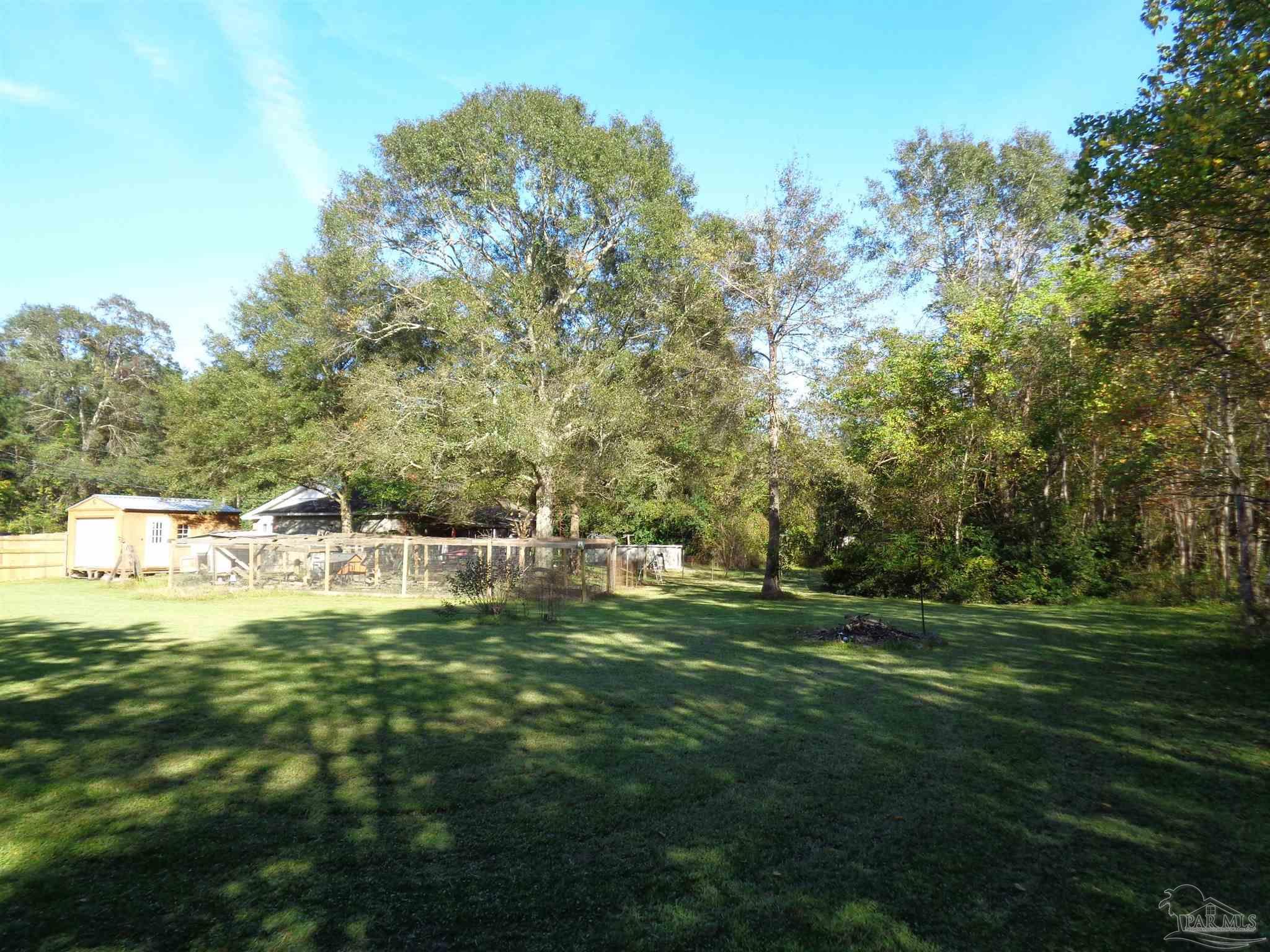 71 West State Line Road Century, FL 32535 - Photo 5 of 50