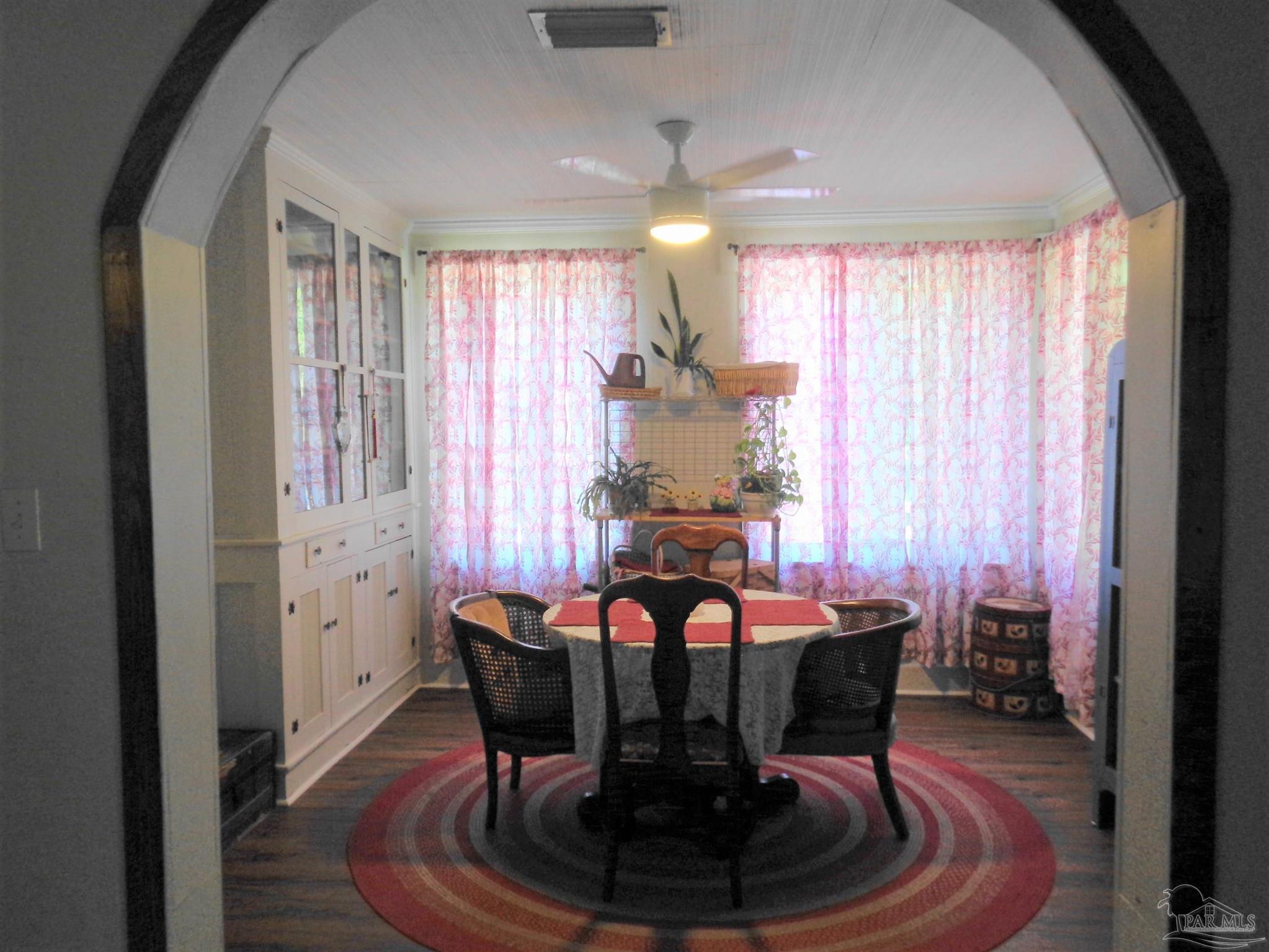 71 West State Line Road Century, FL 32535 - Photo 6 of 50