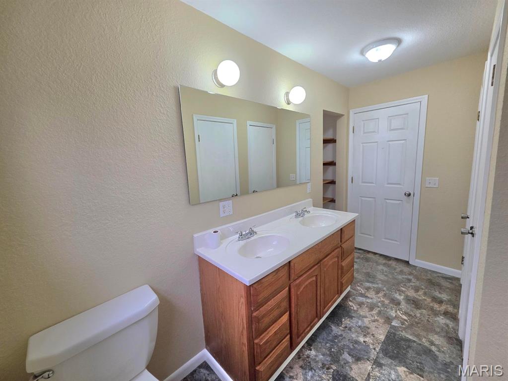 810 Cleveland Road Houston, MO 65483 - Photo 19 of 28