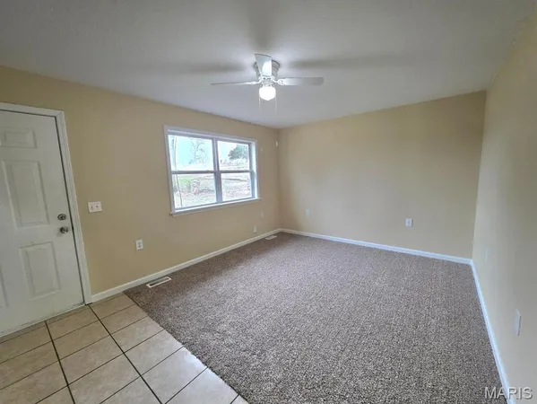 $179,900 | 810 Cleveland Road, Houston, MO 65483