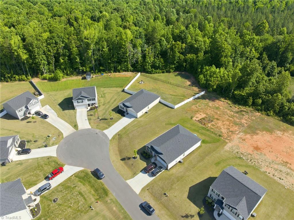 214 Jack Rabbit Court Lexington, NC 27292 - Photo 37 of 39