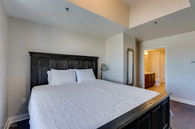 $2,050 | 150 South Las Vegas Boulevard, Unit 1618, Las Vegas, NV 89101