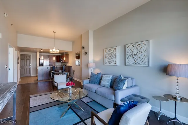 $2,050 | 150 South Las Vegas Boulevard, Unit 1618, Las Vegas, NV 89101