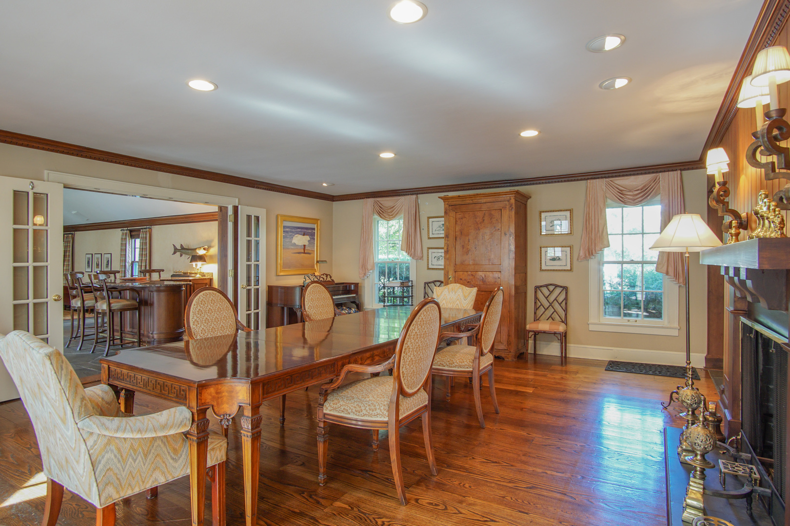 136 North Inverway Road Inverness, IL 60067 - Photo 4 of 34