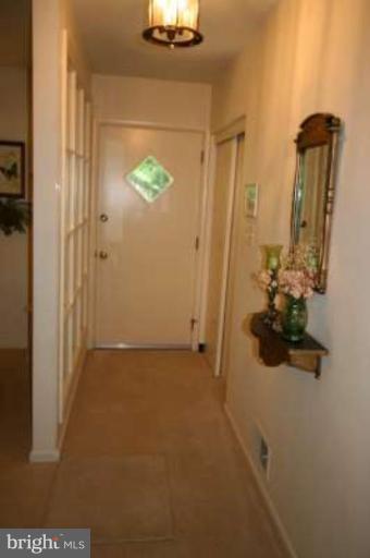 10629 Gorman Road Laurel, MD 20723 - Photo 8 of 19 Entrance / Foyer