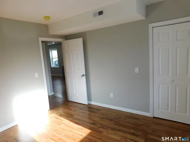 $799,900 | 69 Rosemary Street, New London, CT 06320