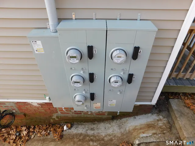 $799,900 | 69 Rosemary Street, New London, CT 06320