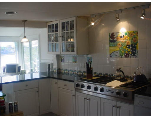 18 A Edgewater Road Hull, MA 02045 - Photo 2 of 4