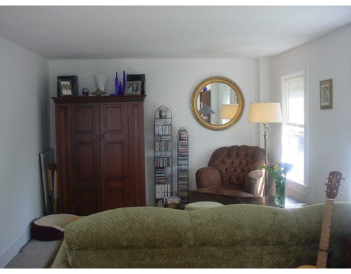 18 A Edgewater Road Hull, MA 02045 - Photo 3 of 4
