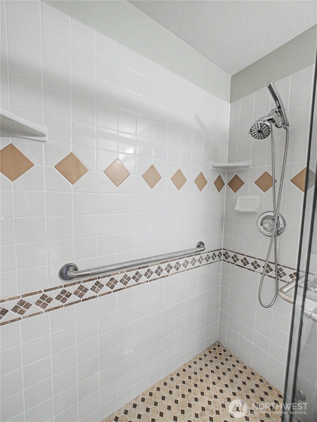 21327 Southeast 252nd Place Maple Valley, WA 98038 - Photo 23 of 27