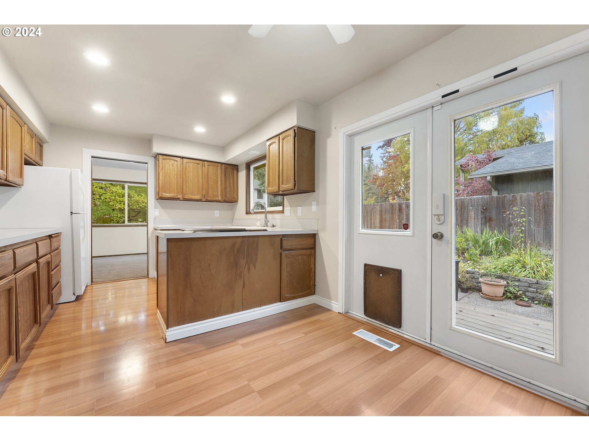 13265 Southwest Barlow Road Beaverton, OR 97008 - Photo 10 of 48 Gallery Image 10