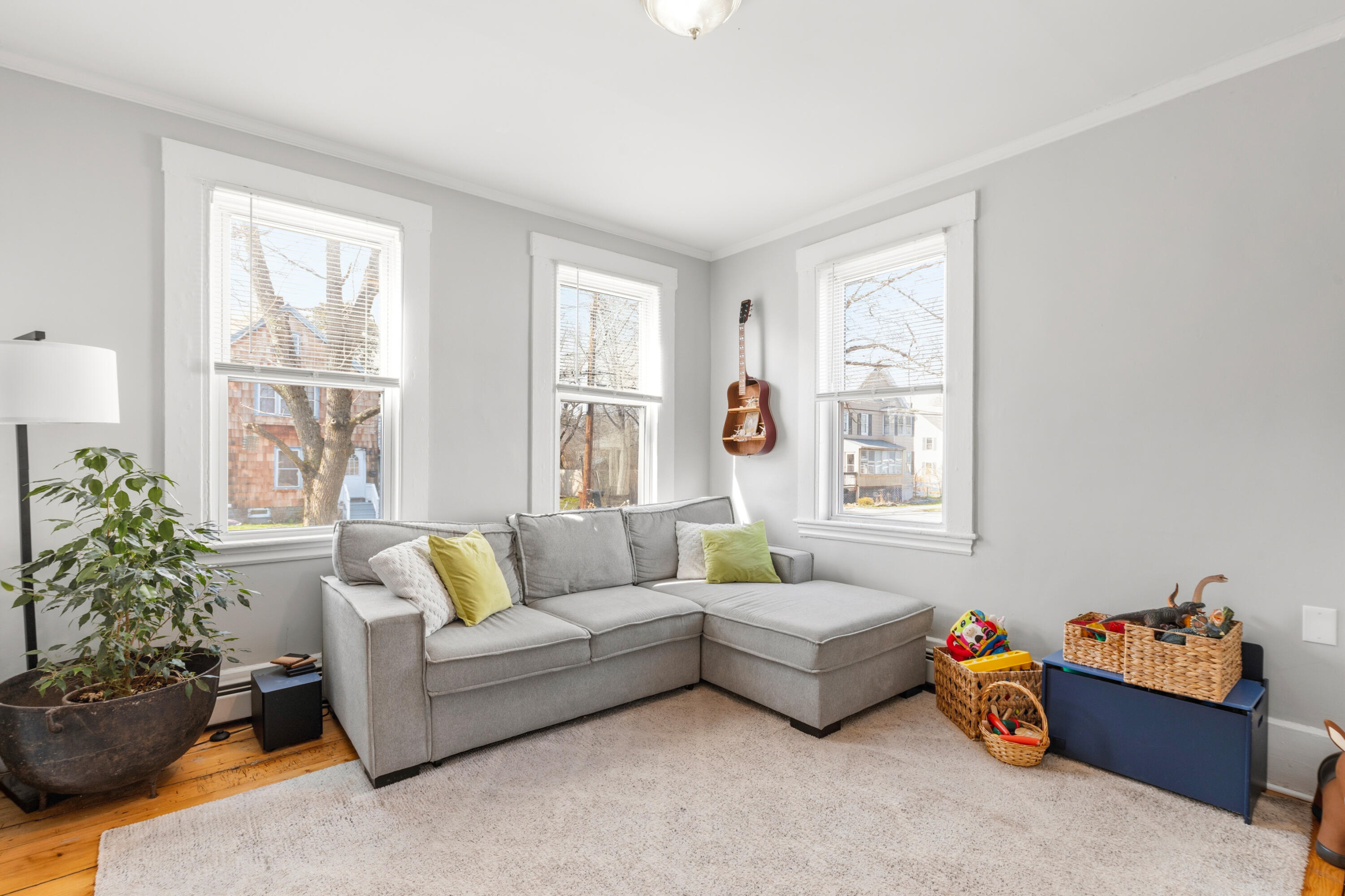 7 Union Street Saco, ME 04072 - Photo 11 of 36 Living room