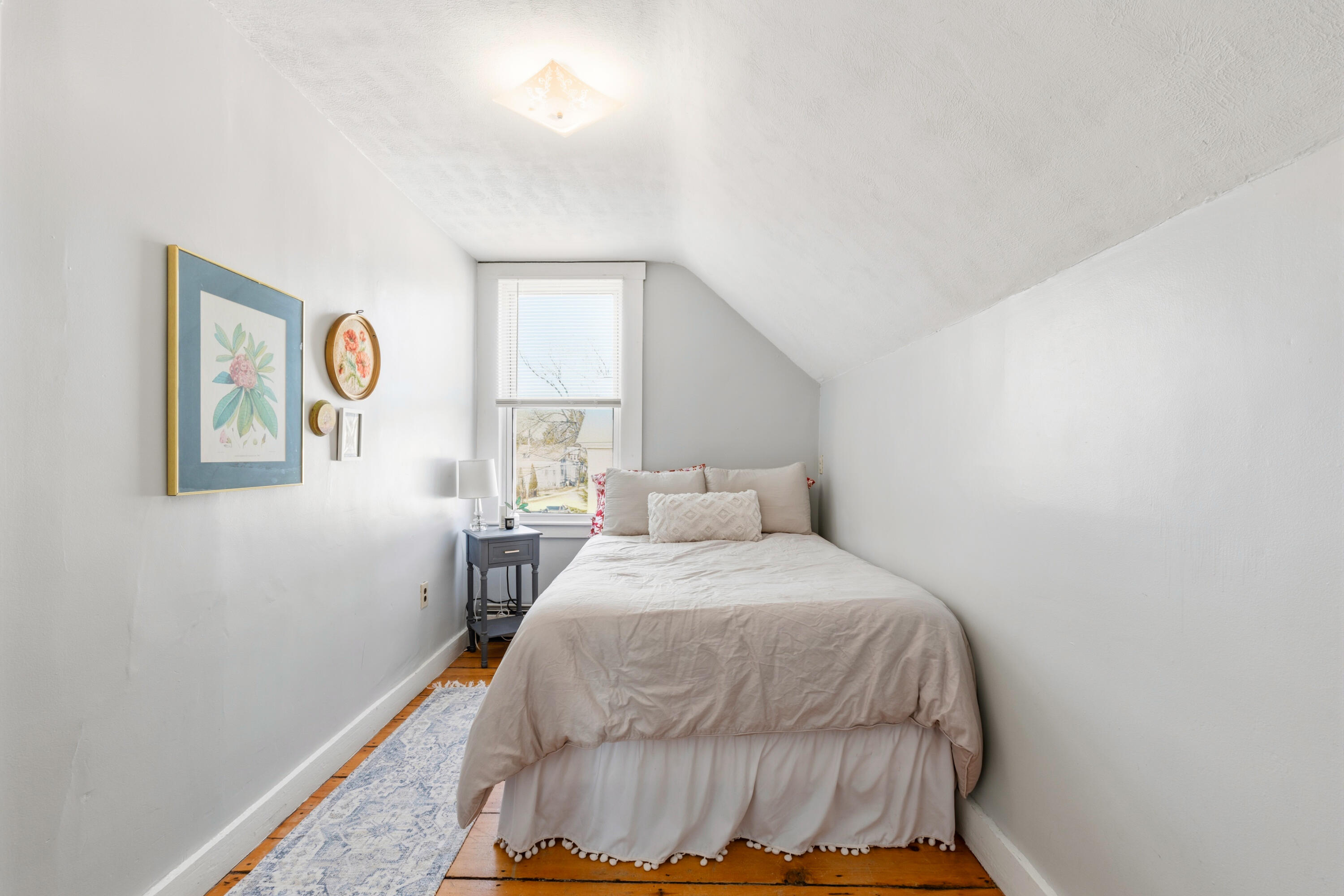 7 Union Street Saco, ME 04072 - Photo 16 of 36 2nd flr bdrm #3