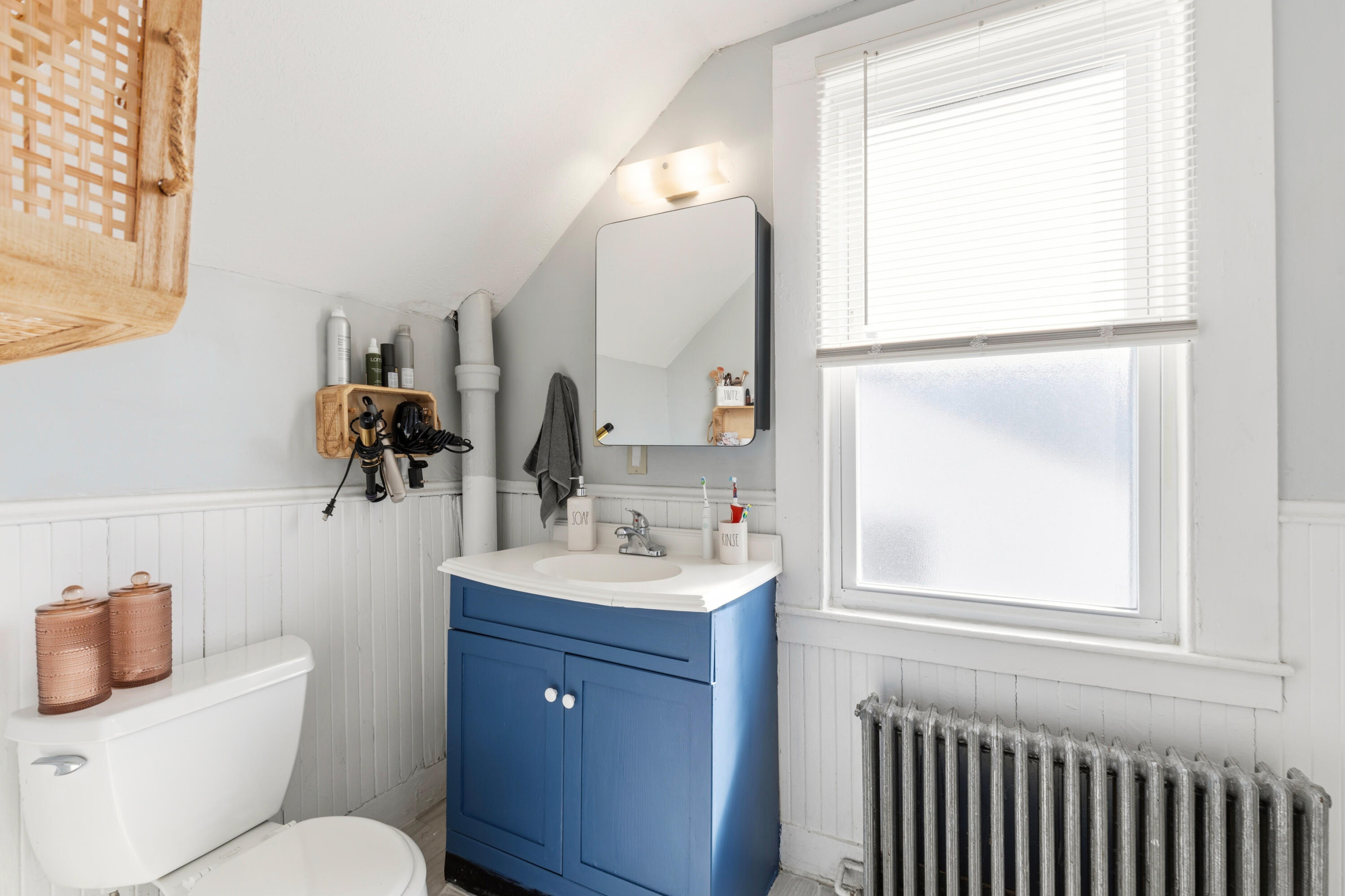 7 Union Street Saco, ME 04072 - Photo 17 of 36 2nd floor full bath