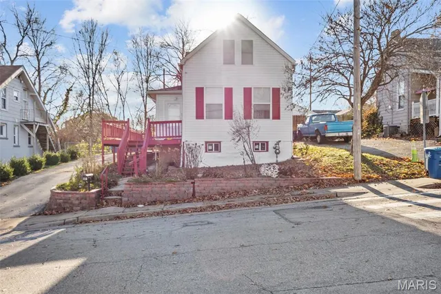 $225,000 | 210 Horn Avenue, St. Louis, MO 63125