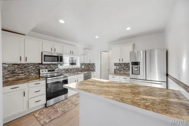 $225,000 | 210 Horn Avenue, St. Louis, MO 63125