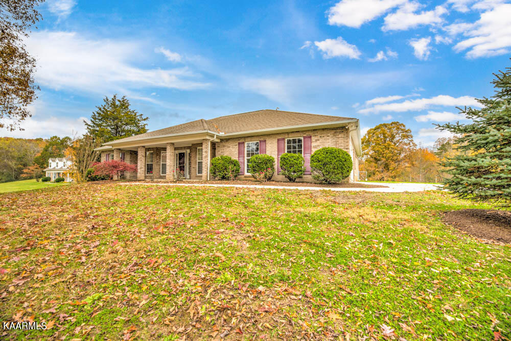 25888 Hines Valley Road Loudon, TN 37774 - Photo 2 of 46 DSC_0193_4_5_6_7