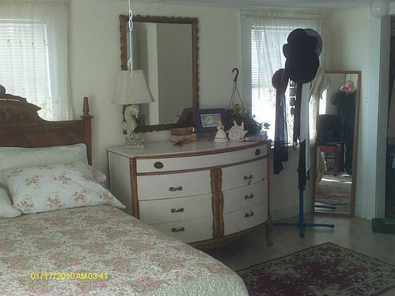 1252 Hotel Road Auburn, ME 04210 - Photo 10 of 16 Bedroom.