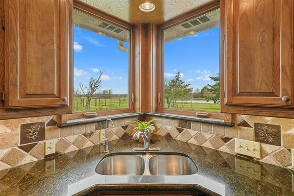 $3,649,000 | 9711 Jim Christal Road, Krum, TX 76249