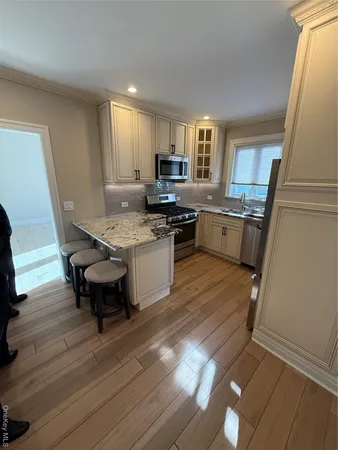 $3,150 | 78-68 84th Street, Unit 2B | Glendale