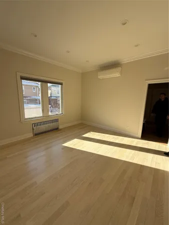 $3,150 | 78-68 84th Street, Unit 2B | Glendale