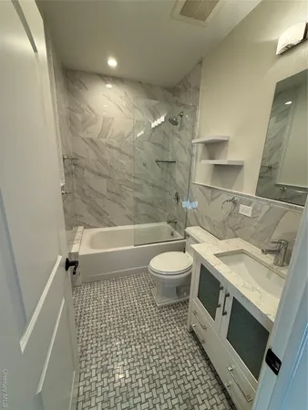 $3,150 | 78-68 84th Street, Unit 2B | Glendale