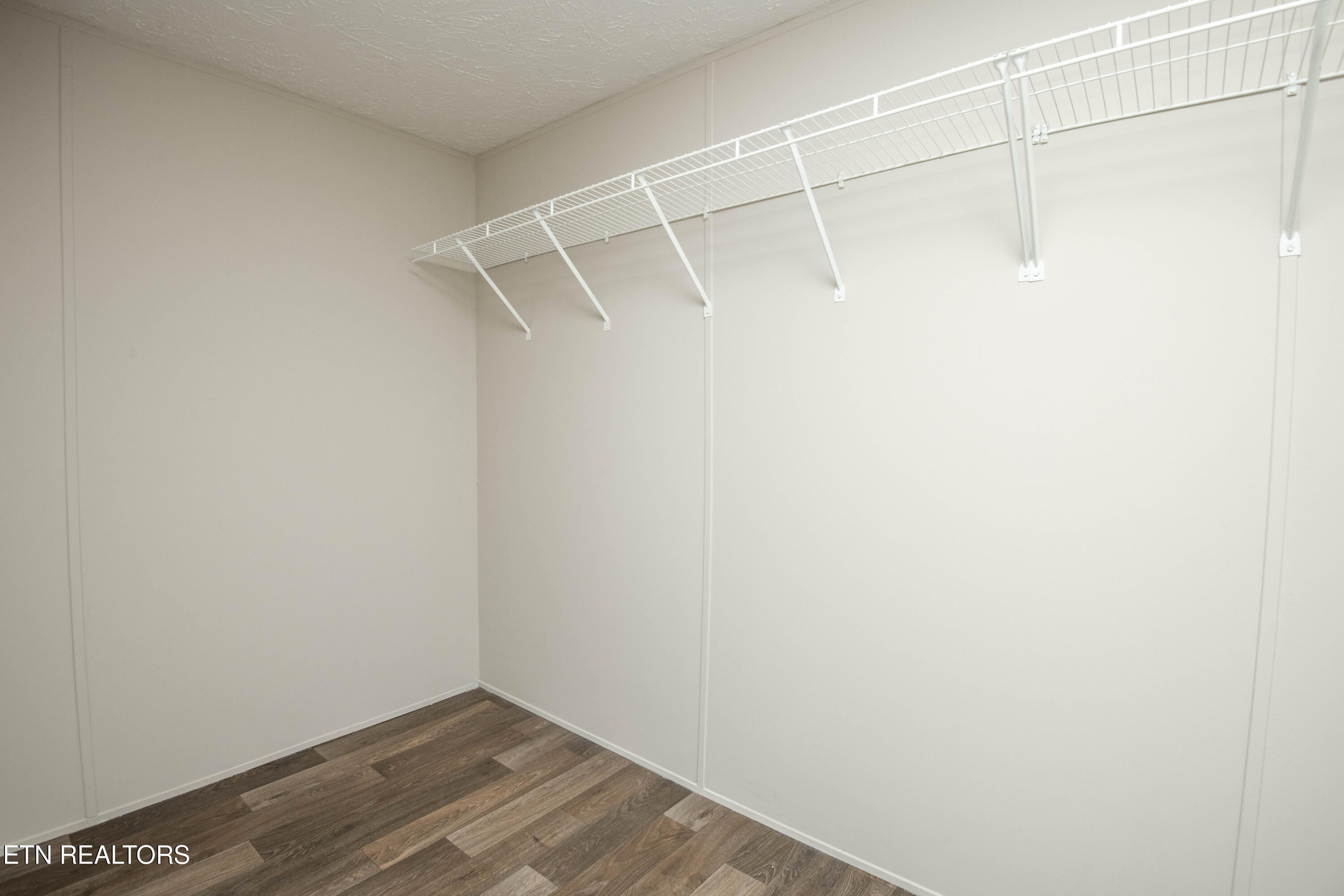 1480 Cunningham Road West Seymour, TN 37865 - Photo 16 of 37 master closet (1)