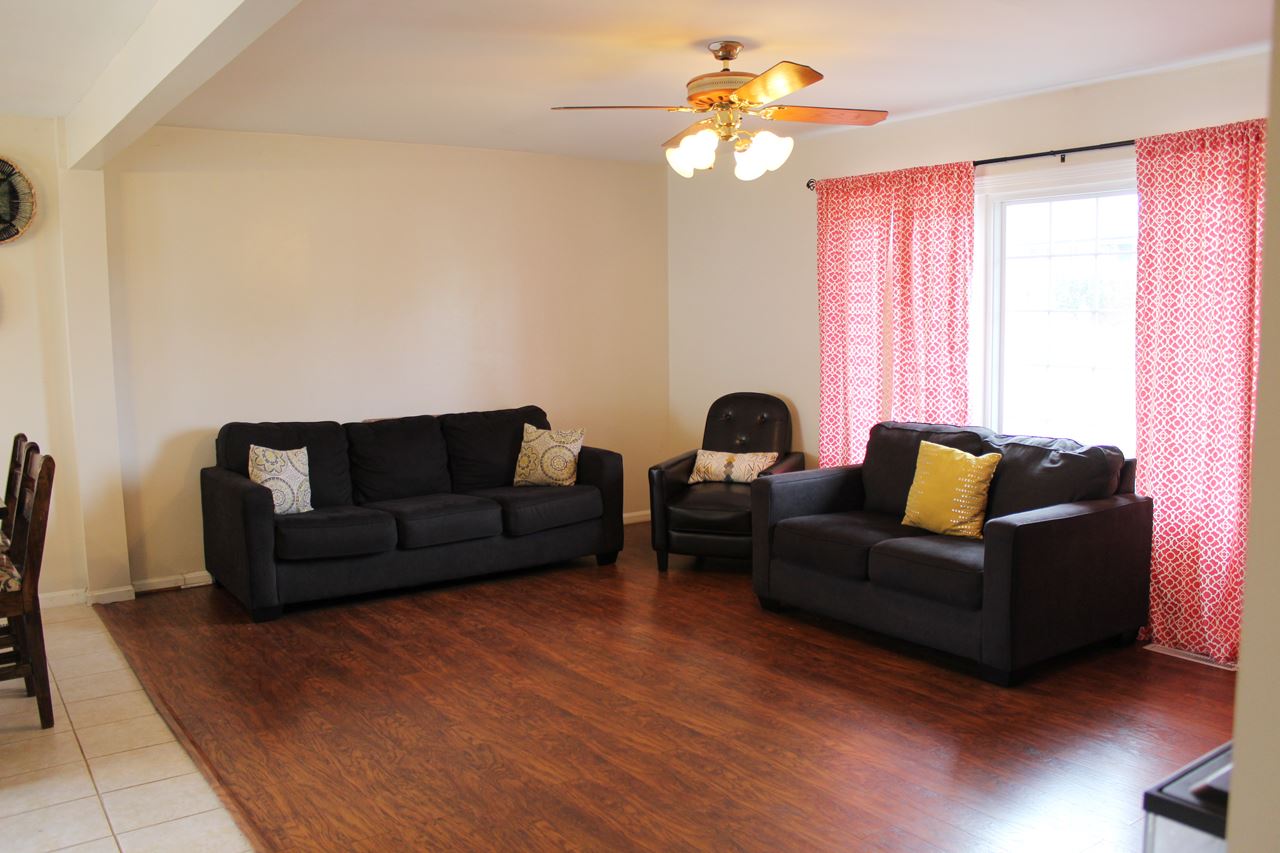 4419 Stratford Road Evansville, IN 47710 - Photo 3 of 22 Gallery Image 3