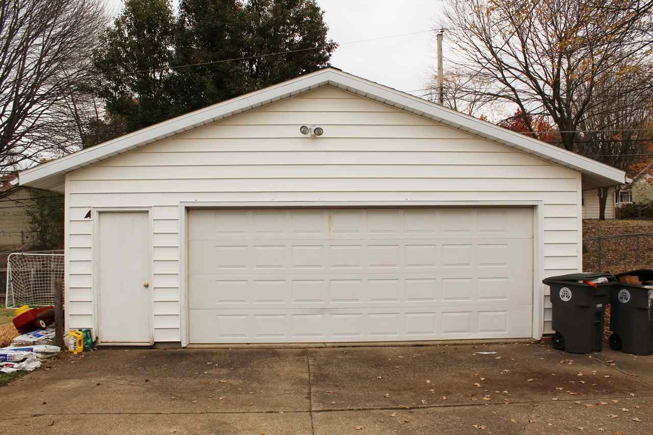 4419 Stratford Road Evansville, IN 47710 - Photo 21 of 22 Gallery Image 21
