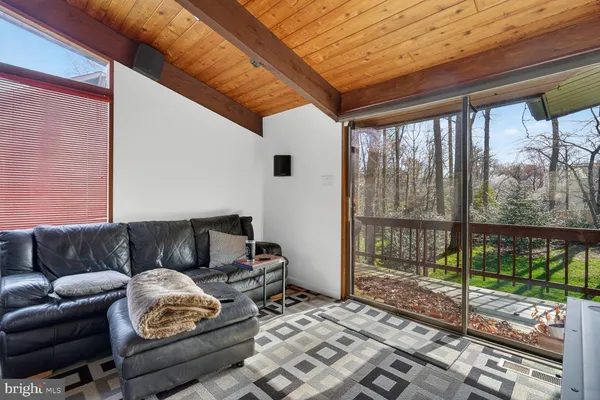 $6,000 | 1219 Ingleside Avenue, McLean, VA 22101