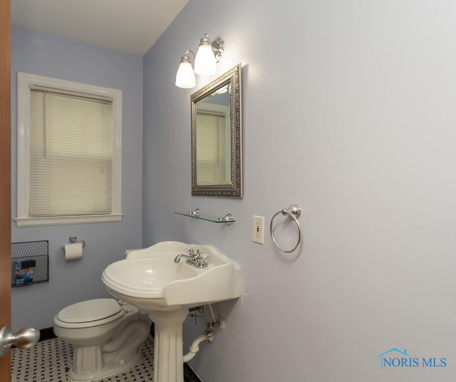 3152 Cheltenham Road Toledo, OH 43606 - Photo 32 of 43 Gallery Image 32